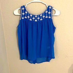 Blue top No flaws girls